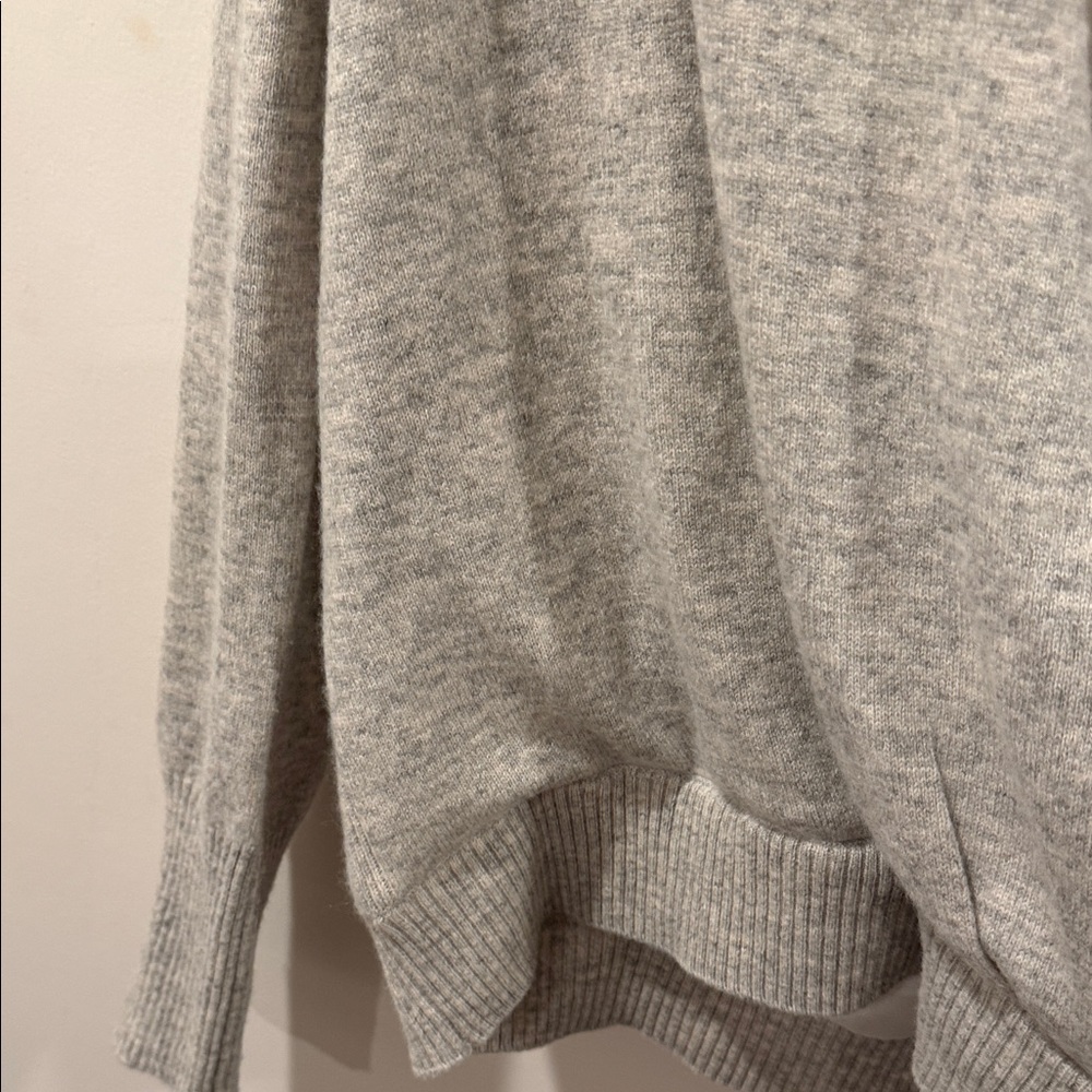 Brochu Walker Light Gray V-Neck Sweater - Picture 3 of 13